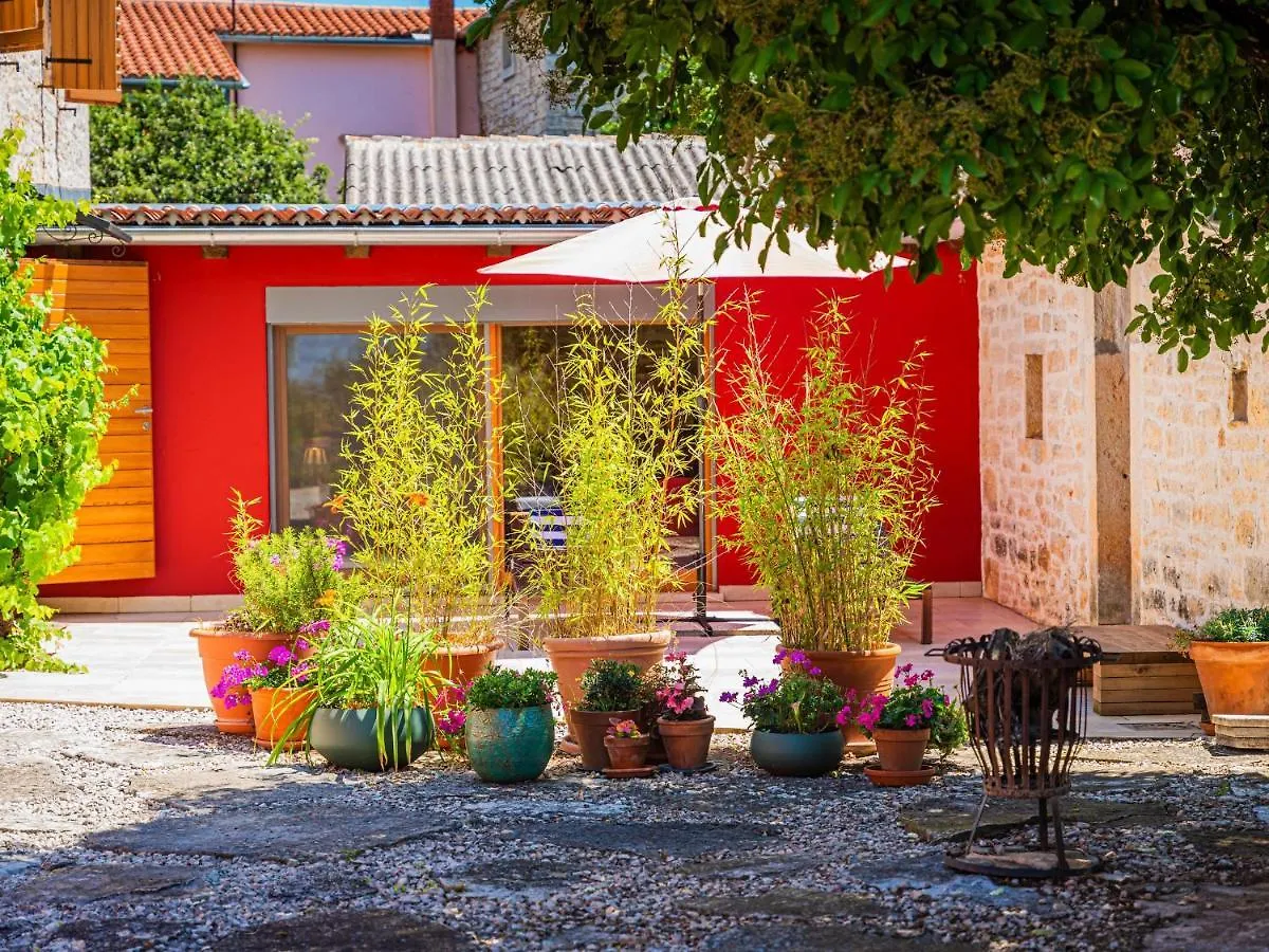 Villa Benka, Istrian Stone House Tinjan